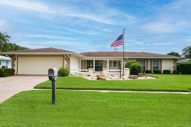 St. Lucie River Home For Sale in Port Saint Lucie Florida