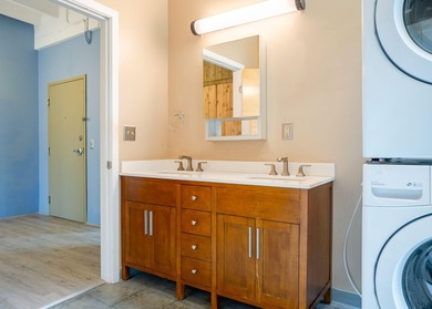 Welcome to the highly desirable Park Street Condominium - photo 20