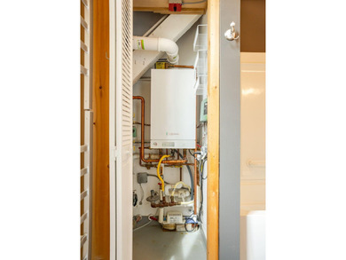 Welcome to the highly desirable Park Street Condominium - photo 21