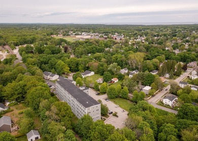 Welcome to the highly desirable Park Street Condominium - photo 36