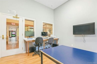 The Beautiful Detached Maidstone Model Is Located In The - photo 37