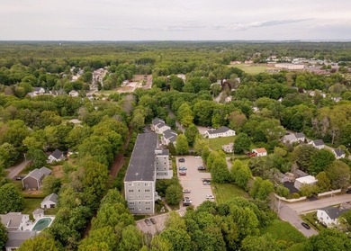 Welcome to the highly desirable Park Street Condominium - photo 37