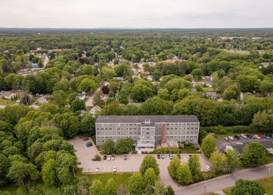Welcome to the highly desirable Park Street Condominium - photo 39