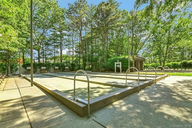 The Beautiful Detached Maidstone Model Is Located In The - photo 43