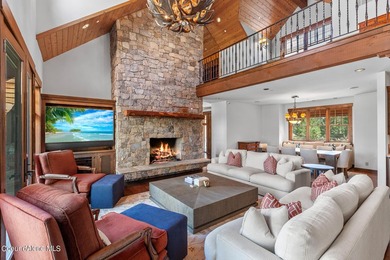 Experience Gozzer living at its finest in this spacious - photo 4