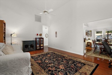 Beautifully refreshed single-level home in the amenity-rich - photo 6