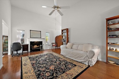 Beautifully refreshed single-level home in the amenity-rich - photo 10