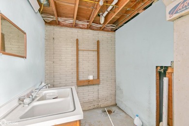 Location, Location, Location! 1311 Eden Circle offers a rare - photo 22