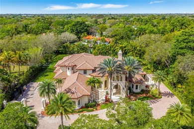 Perfectly located in the heart of Pinecrest along one of its - photo 24