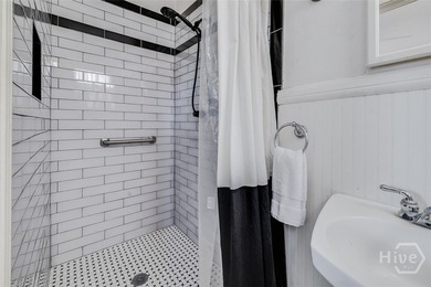 Located in the highly desirable Ardsley Park neighborhood, this - photo 30