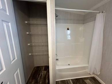 2 MONTHS FREE LOT RENT!! Fresh price on this brand-new Nobility - photo 19