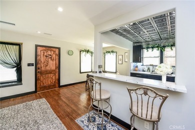 RARE 500 Sq Ft PRIMARY SUITE! Price Improvement! Refreshed and - photo 15