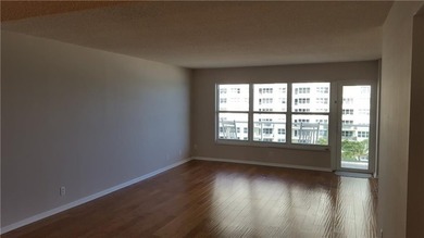 Updated condo with great NE ocean views. Wood tile floors. Split - photo 15