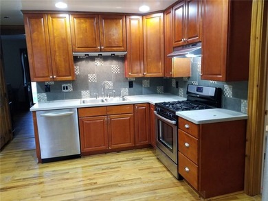 Cash-flowing duplex in the heart of Canandaigua. Fully occupied - photo 3