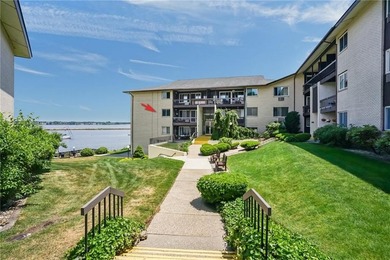 Experience effortless waterfront living at sought after - photo 33