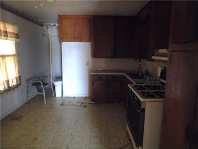 TLC 2-Bedroom home with accessibility features with convenient