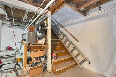 Great Investment or Owner-Occupant Opportunity! The - photo 11