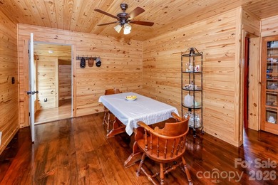 GENTLEMAN'S FARM NEAR LAKE LURE! Located just 10 minutes from - photo 12