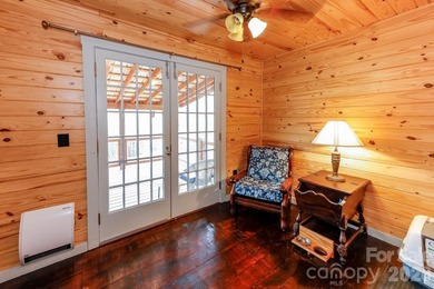 GENTLEMAN'S FARM NEAR LAKE LURE! Located just 10 minutes from - photo 15