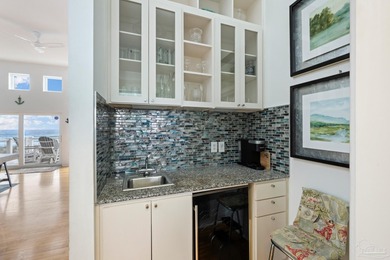 Experience the ultimate in Gulf-front luxury with this stunning - photo 15