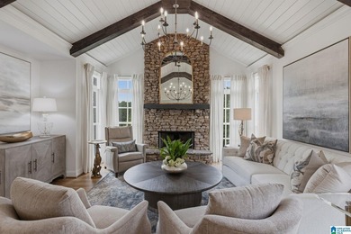 The rarest of offerings.Thoughtfully reimagined 12.5 acre estate - photo 17