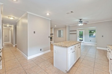 Welcome to this spacious brick ranch, offering the perfect - photo 18