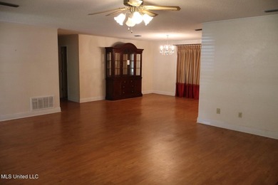 Discover a fantastic opportunity in South Pascagoula-just