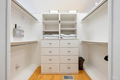 Experience the ultimate in Gulf-front luxury with this stunning - photo 28