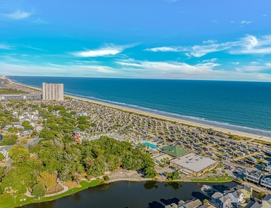 This LAKE FRONT 5 bedroom 3.5 bath raised beach house with - photo 29