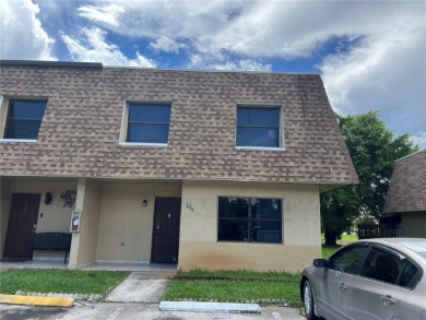 Lake Condo For Sale in Hialeah, Florida