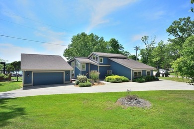 Okauchee Lake Home For Sale in Nashotah Wisconsin