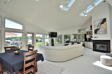 Rare Okauchee Lake home with 73' frontage on over 3/4 acre! Flat - photo 5