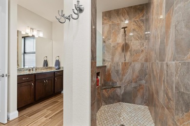 Discover the perfect blend of luxury, comfort, and Florida