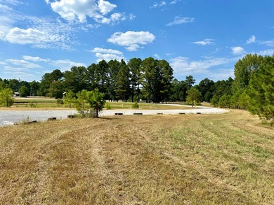 Are you in the market for a commercial property with unbeatable - photo 22