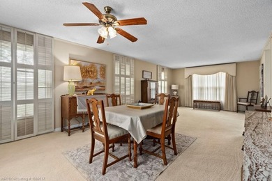 Exceptional value in PRIME LOCATION! This updated brick home on - photo 23