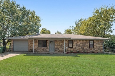 Lake Ray Roberts Home For Sale in Sanger Texas