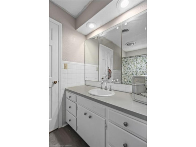 Exceptional value in PRIME LOCATION! This updated brick home on - photo 35