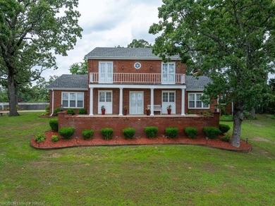Exceptional value in PRIME LOCATION! This updated brick home on - photo 40