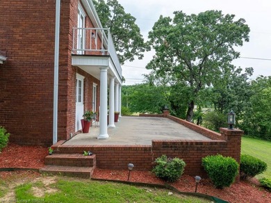 Exceptional value in PRIME LOCATION! This updated brick home on - photo 47