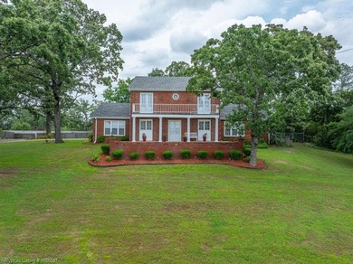 Exceptional value in PRIME LOCATION! This updated brick home on - photo 50