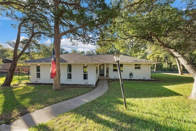 Lake Waco Home For Sale in Woodway Texas