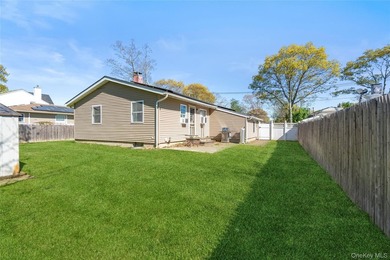 Well-maintained 3 bed 1 bath ranch with fully owned solar panels - photo 21