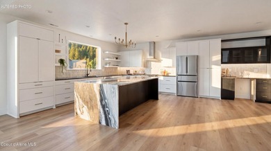 Discover the pinnacle of North Idaho luxury at the Golfers - photo 4