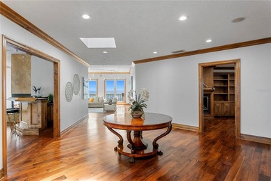 A property like this almost never becomes available. The entire - photo 12