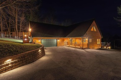 Nestled on the highly sought-after Sugar Camp Chain of 5 lakes - photo 15