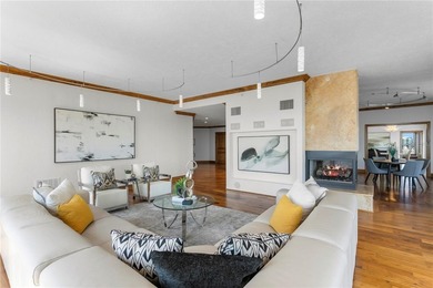 A property like this almost never becomes available. The entire - photo 15