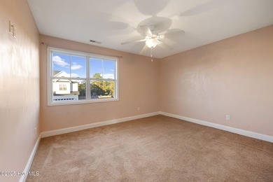 Beautiful 3 Bedroom/2.5 Bath + Bonus Room/Loft, 2 story home in