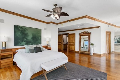 A property like this almost never becomes available. The entire - photo 29