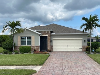 (private lake, pond, creek) Home For Sale in Cape Coral Florida