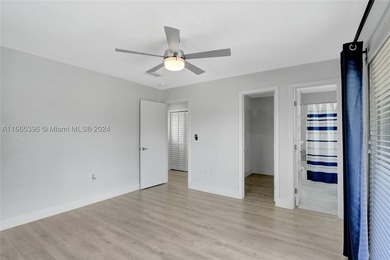 This beautifully designed home features 3 bedrooms ( 2 of which - photo 6